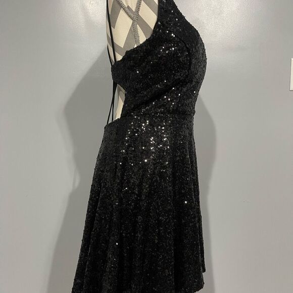 B Smart dress - Picture 3 of 11